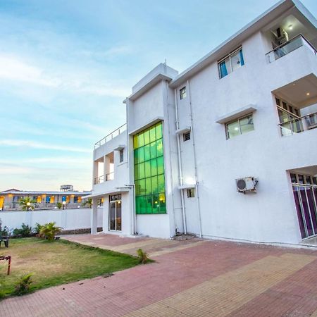 Empyrean Stay Ll 6Bhk Ll Royal Bramha Palace Ll Pvt Pool Ll Lonavala Extérieur photo