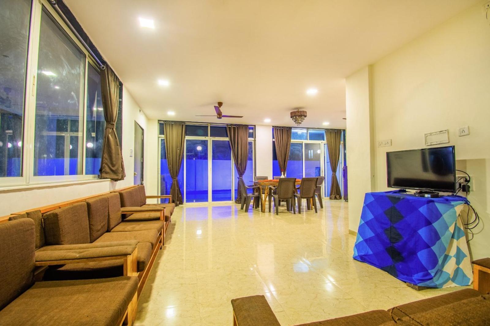 Empyrean Stay Ll 6Bhk Ll Royal Bramha Palace Ll Pvt Pool Ll Lonavala Extérieur photo