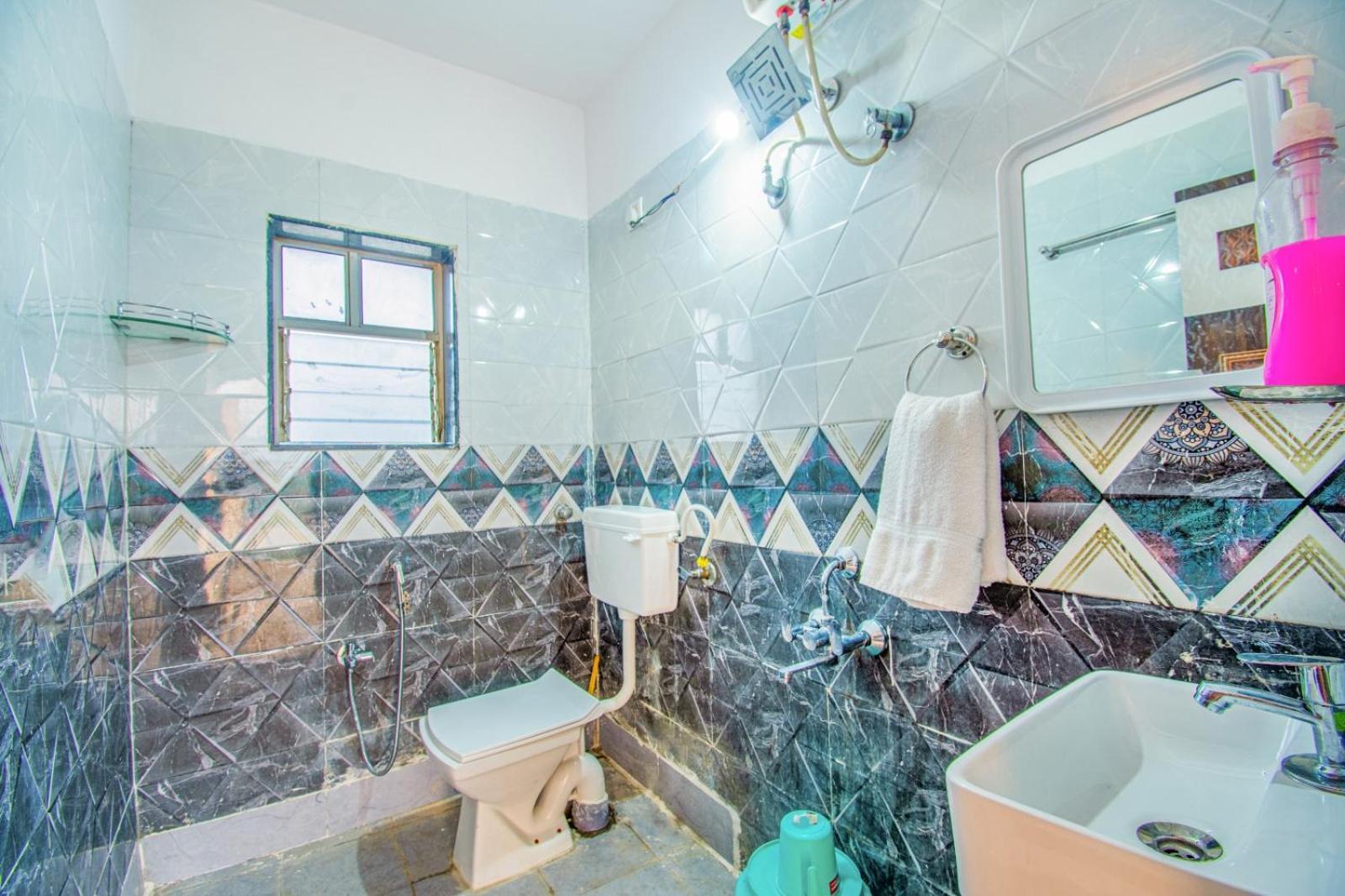 Empyrean Stay Ll 6Bhk Ll Royal Bramha Palace Ll Pvt Pool Ll Lonavala Extérieur photo