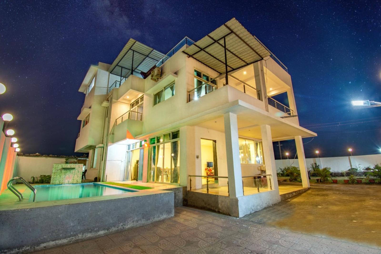 Empyrean Stay Ll 6Bhk Ll Royal Bramha Palace Ll Pvt Pool Ll Lonavala Extérieur photo